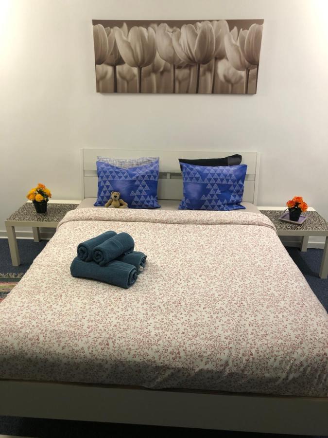 Bed & Breakfast Ambiorix Birch House Brussels